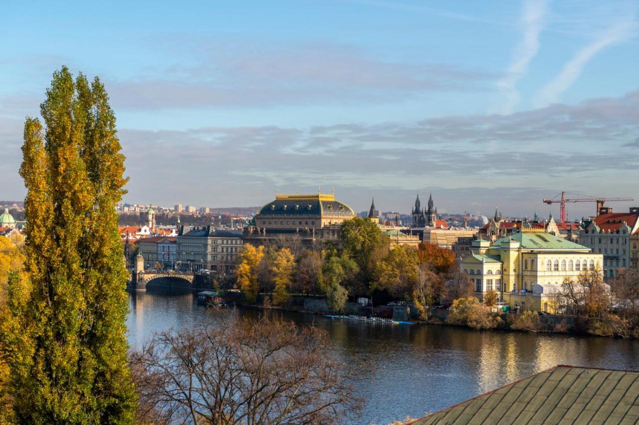 Janackovo Nabrezi 19 - Riverside Residence Prague Extérieur photo